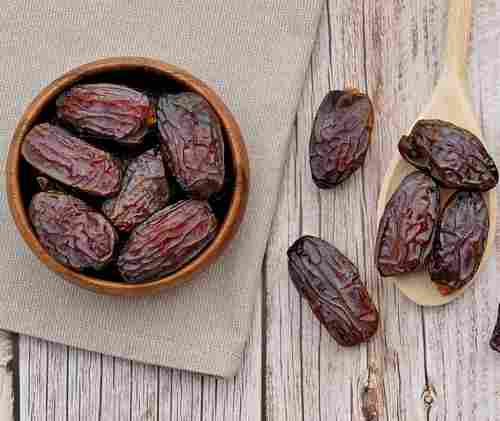 Black Dry Dates